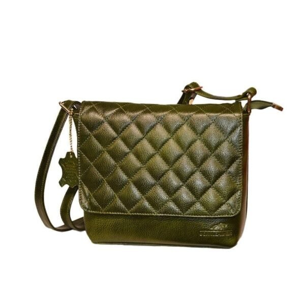 Diamond Culcita Genuine Leather Shoulder Bag in Green